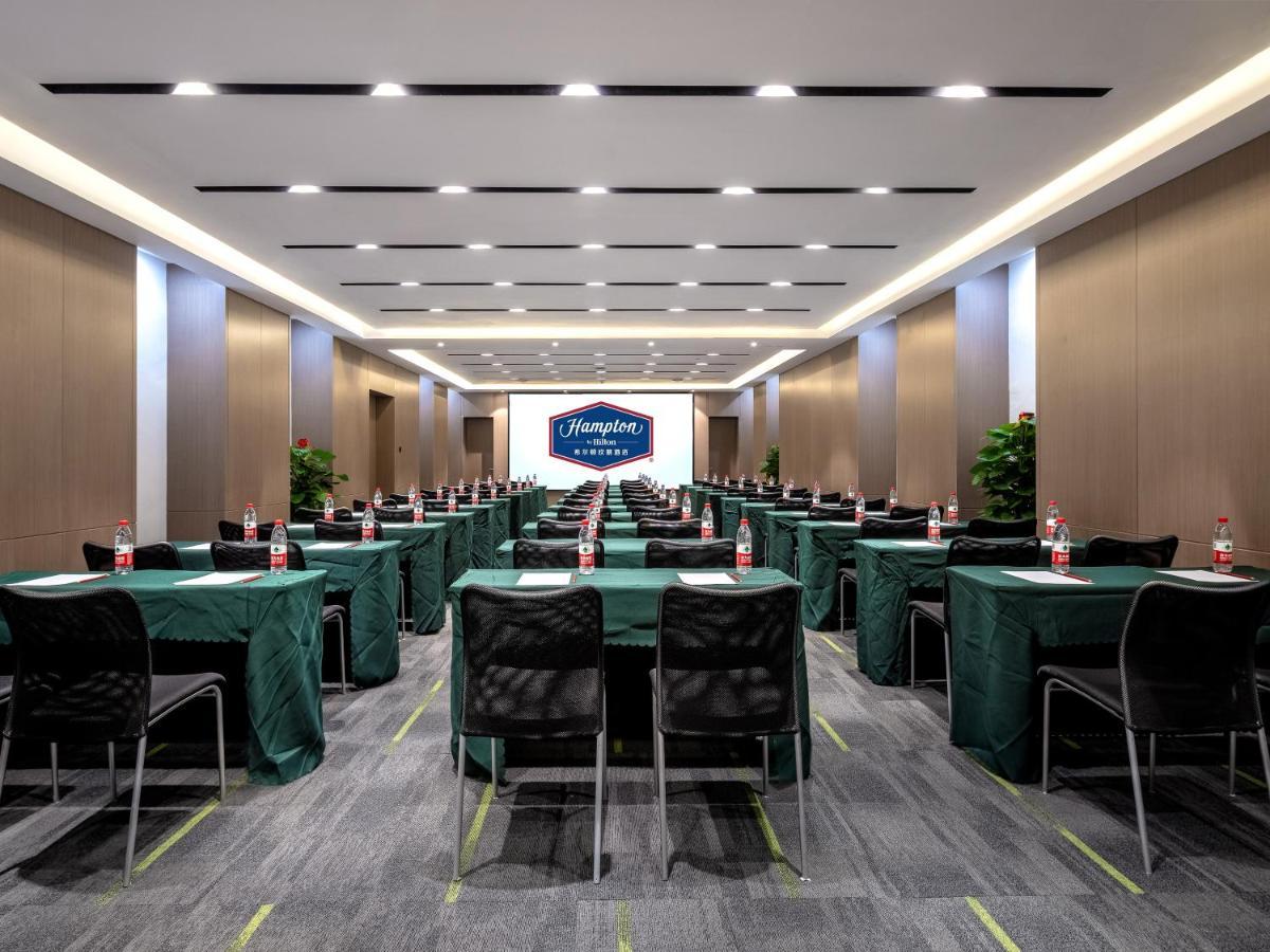Hampton By Hilton Nanning Wuxiang Hotell Exteriör bild